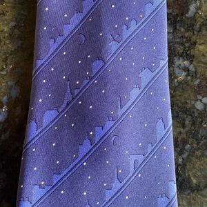 HERMES TIE, 100% Silk, Like New, blue shades, diagonal town, stars depicting pm
